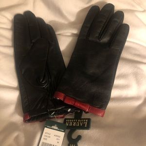 Womens new leather gloves size M